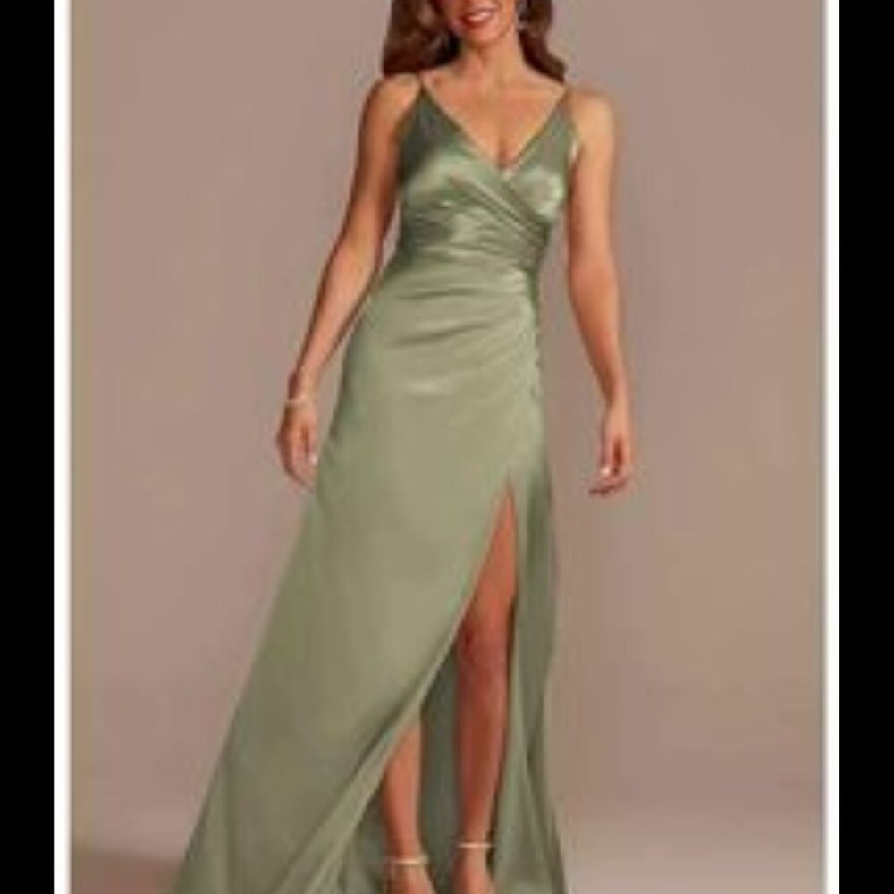 Brand New David's Bridal dress